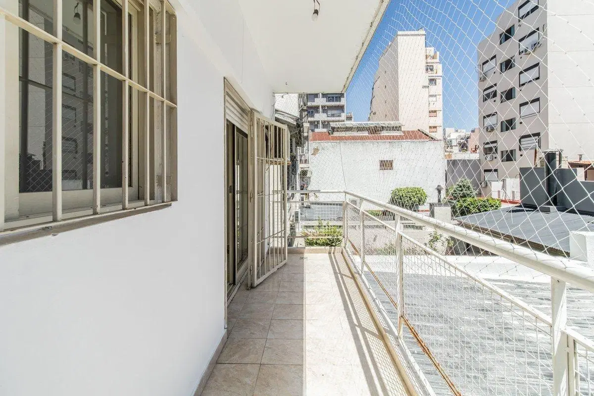 Venta 2 amb c/patio balcón apto crédito Santa Rita 2