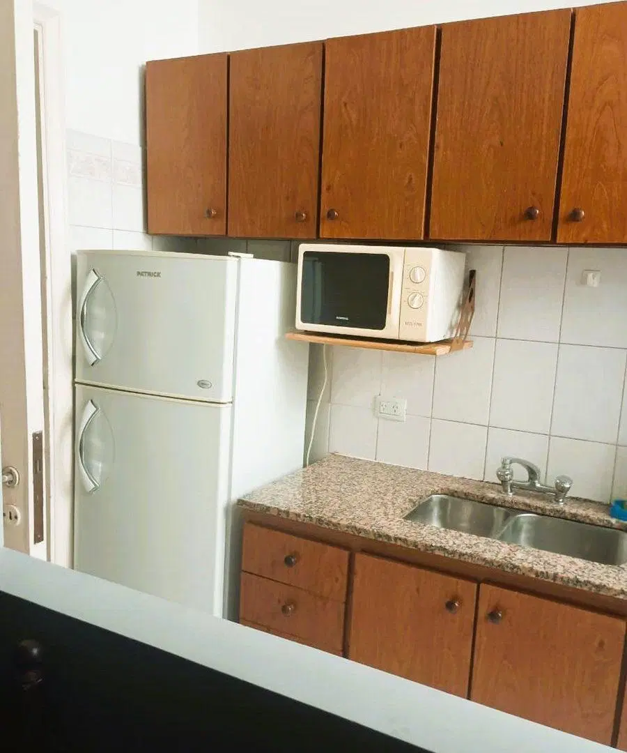 Venta Departamento 2 Amb Luminoso Monserrat 4