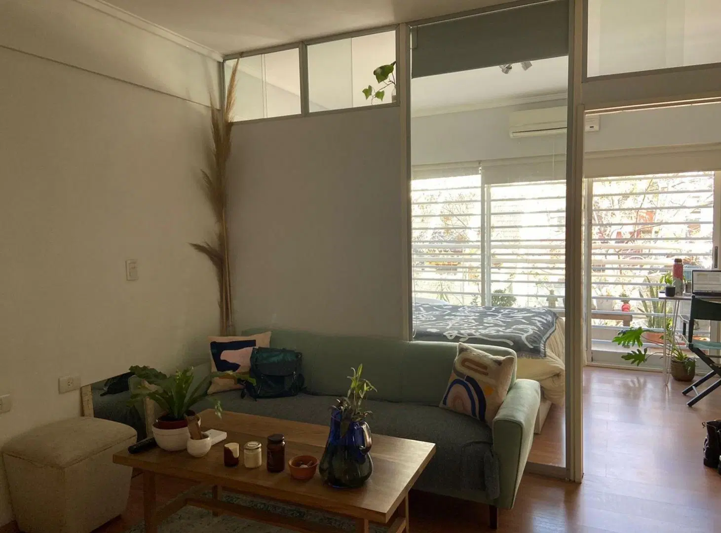 DEPTO EN ALQUILER CON BALCON VILLA URQUIZA 5