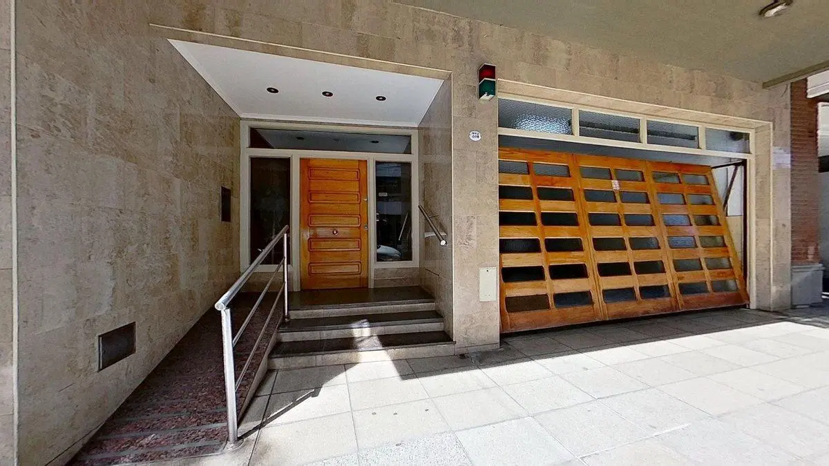 Piso Exclusivo 4 Amb c/Dep + Cochera / Caballito 2