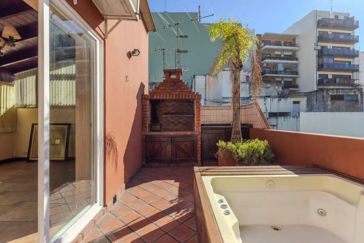 DEPTO 3 AMB CABALLITO C/ QUINCHO PROPIO Y PARRILLA 4