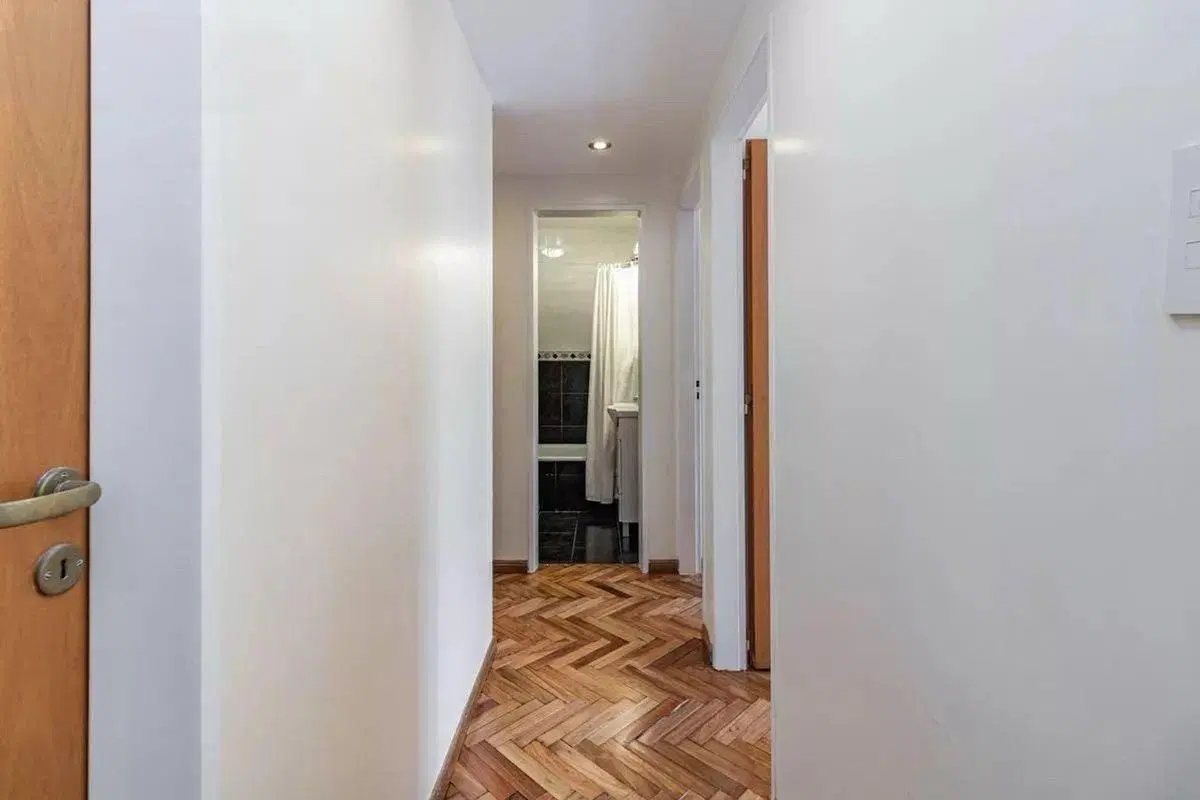 VENTA DPTO 3 AMBIENTES CON BALCON CORRIDO 5