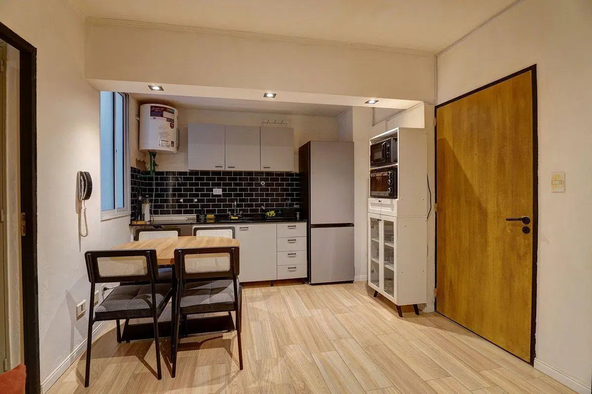 VENTA DEPARTAMENTO RECICLADO CABALLITO APTO CRED 4