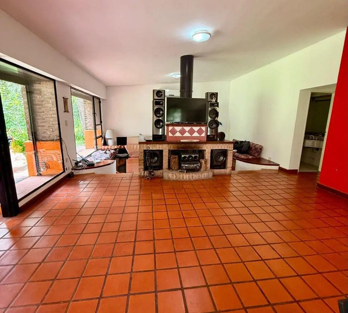 Casa Quinta en venta, Barrio Yei Pora, con 3 lotes 5
