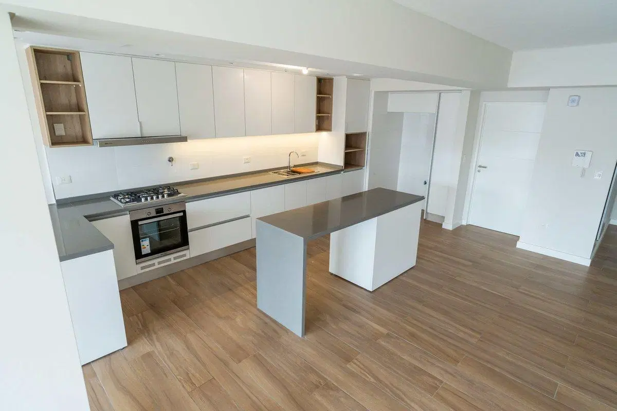 VENTA 5 AMBIENTES A ESTRENAR CON BALCON CABALLITO 5