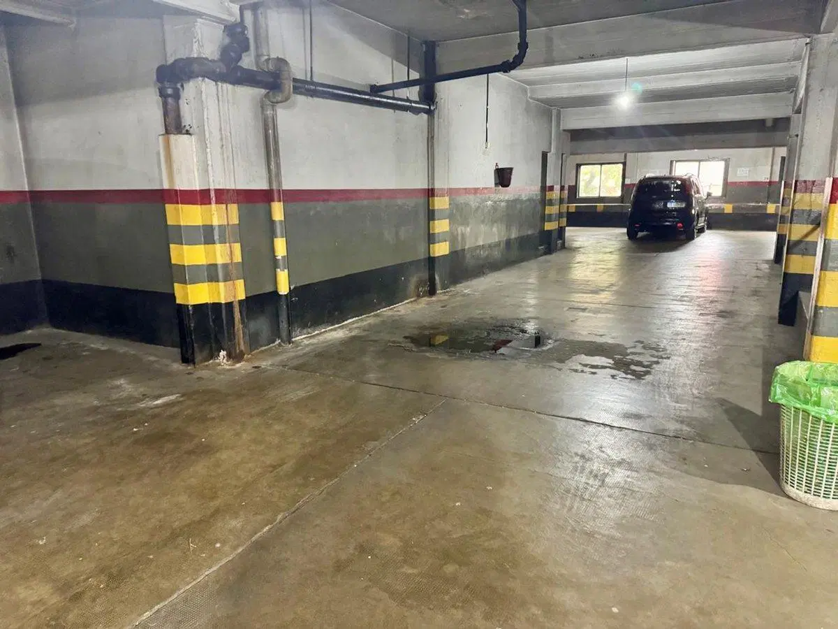 Venta Edificio de Cocheras 100% ALQUILADO!! 4