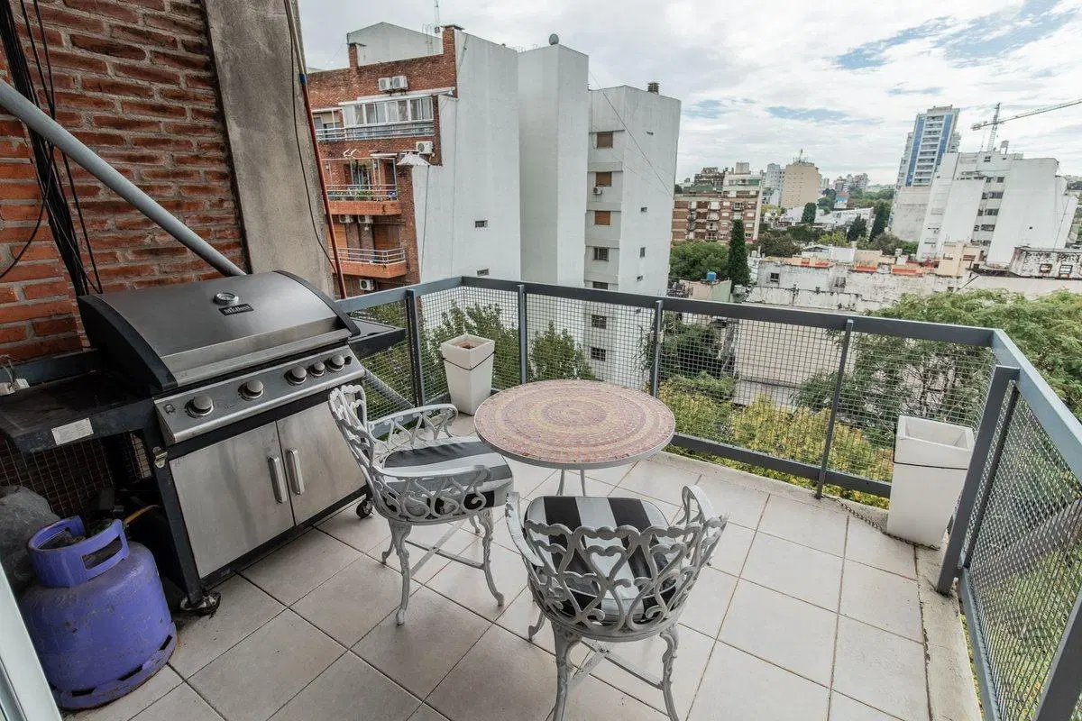 EXCLUSIVO PISO DE 3 AMB CON BALCON EN CABALLITO 4