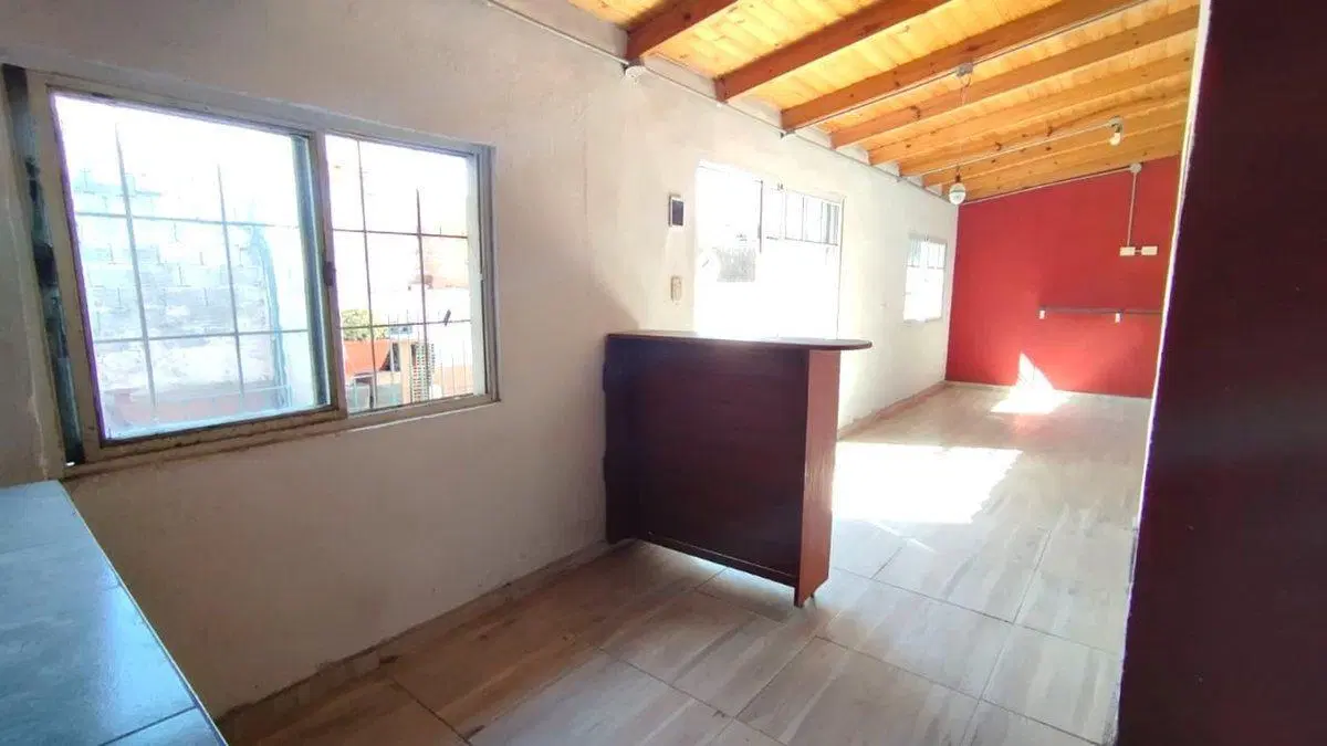 VENTA PH AVELLANEDA 3 AMB QUINCHO PATIO S/EXPENSAS 5