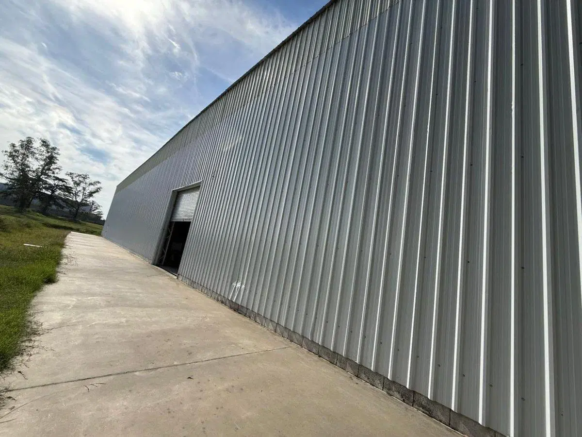 VENTA GALPON 2000m2 OFICINAS PQUE IND MORENO FINAN 5