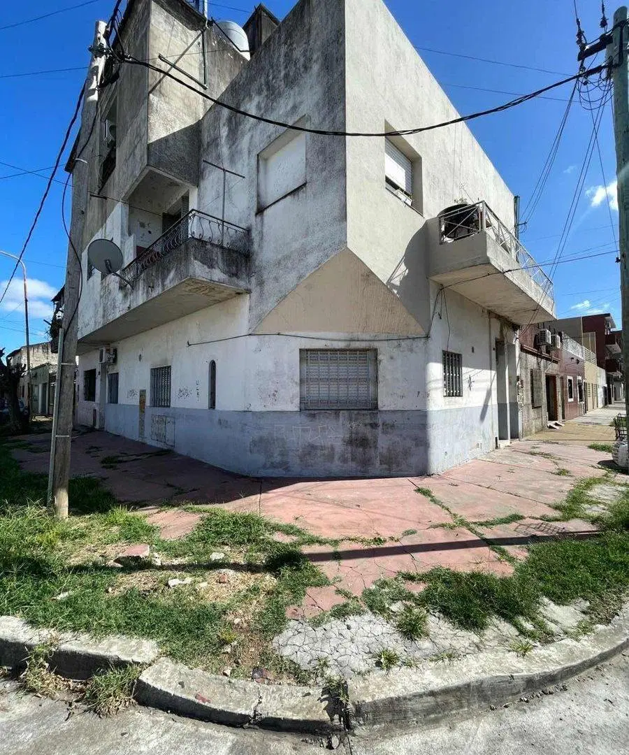 VENTA PH DE 4 AMBIENTES EN VILLA MADERO 5