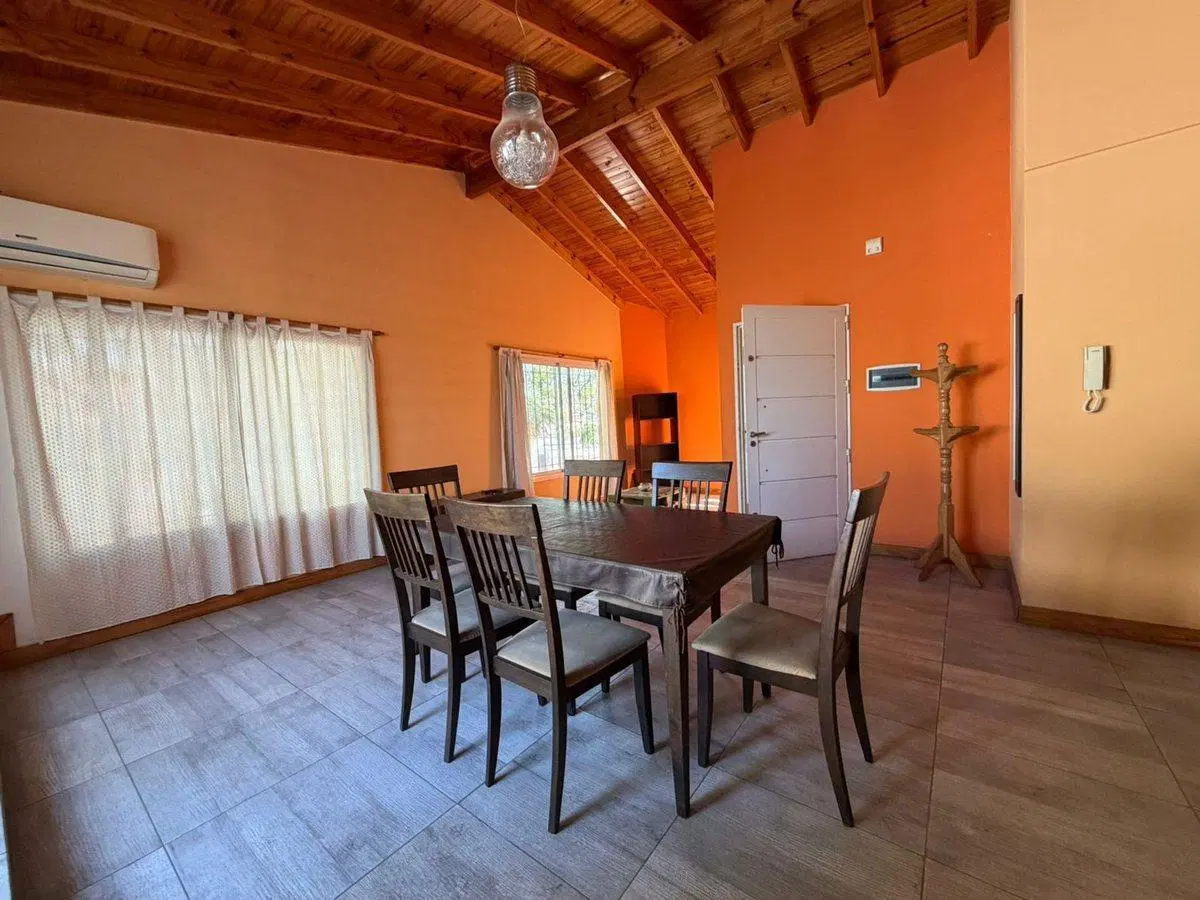 VENTA CASA 5 AMB CON 2 COCHERAS POMPEYA 4