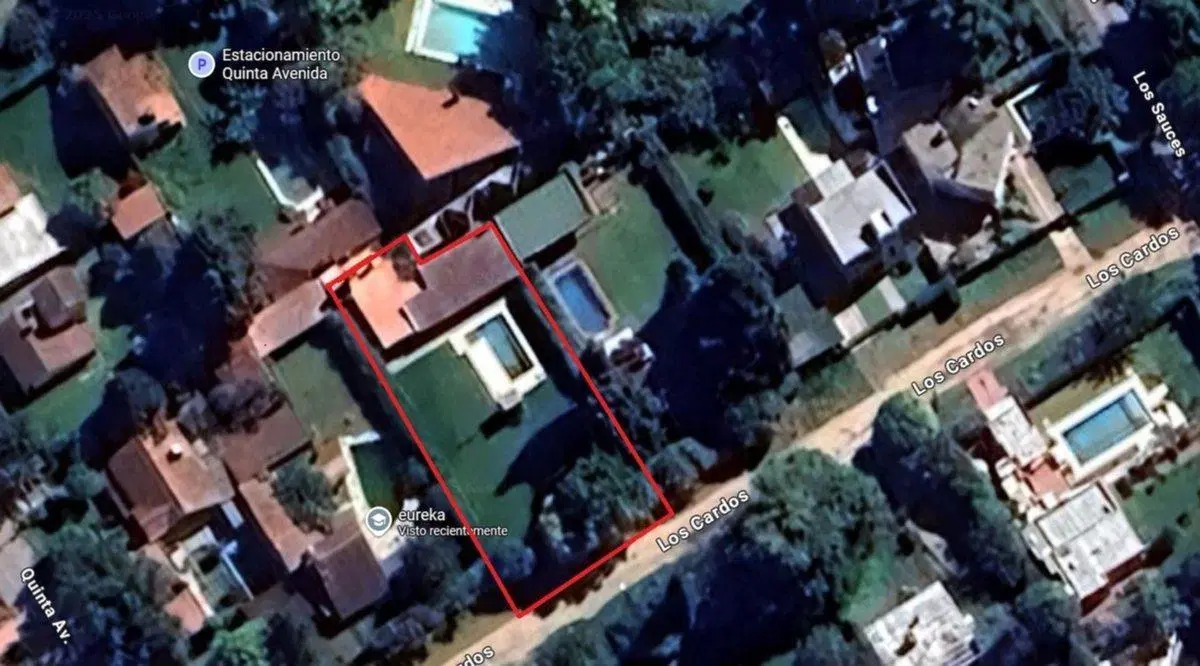 Casa sobre doble lote en EL Trebol con piscina 2