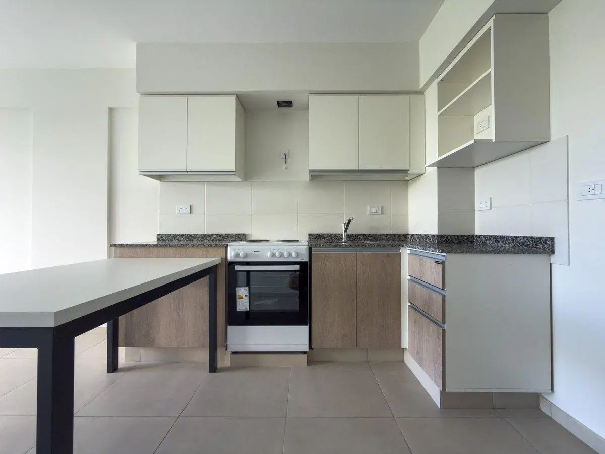 VENTA MONOAMBIENTE CON BALCON A ESTRENAR ALMAGRO 4