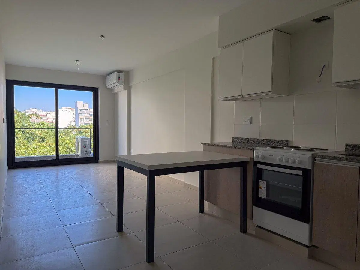 VENTA MONOAMBIENTE CON BALCON A ESTRENAR ALMAGRO 3