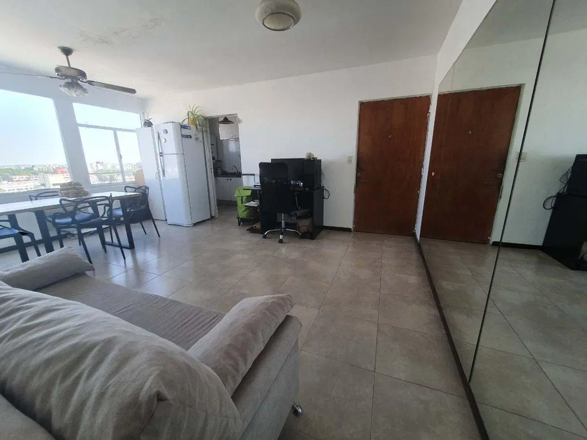 Venta  3 ambientes San Cristóbal Luz Aptocrédito 2