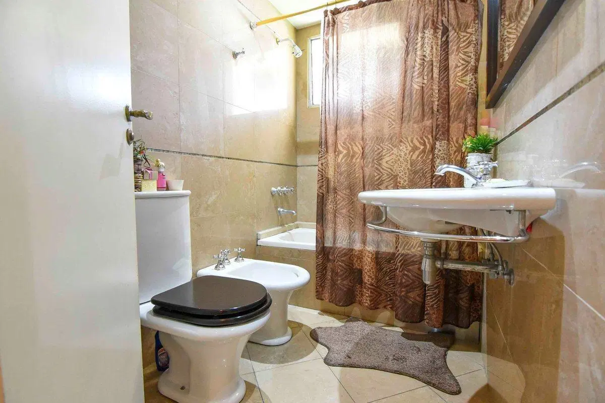 VENTA 3 AMB CON DEPENDENCIA Y BALCON CABALLITO 4