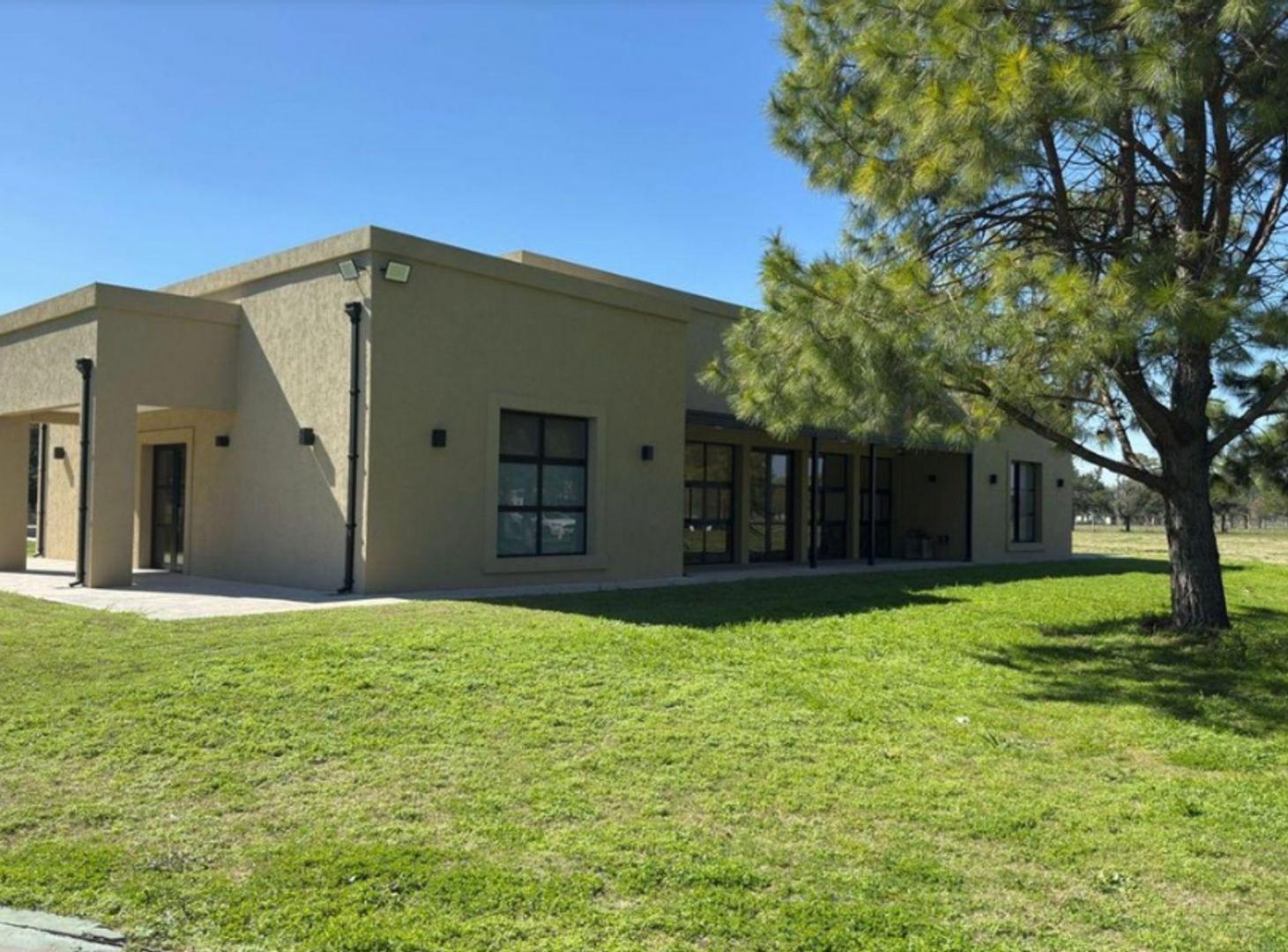 VENTA LOTE TERRENO CON OBRA INICIADA CLUB DE CAMPO