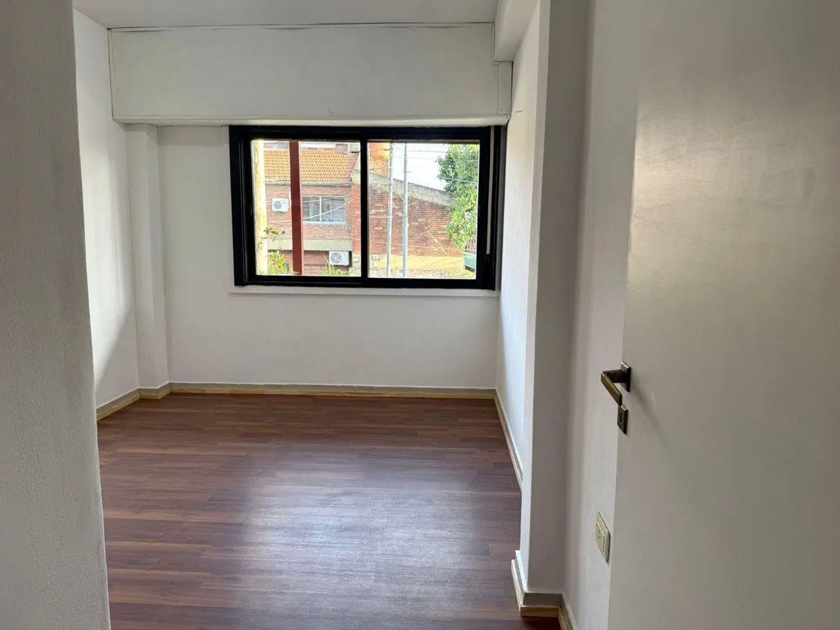 VENTA PH 3 AMB. FLORES BALCÓN TERRAZA REFACCIONADO 8
