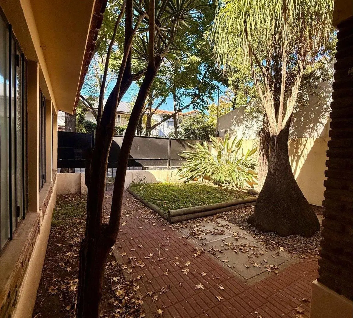 Venta de casa multifamiliar en Olivos 4