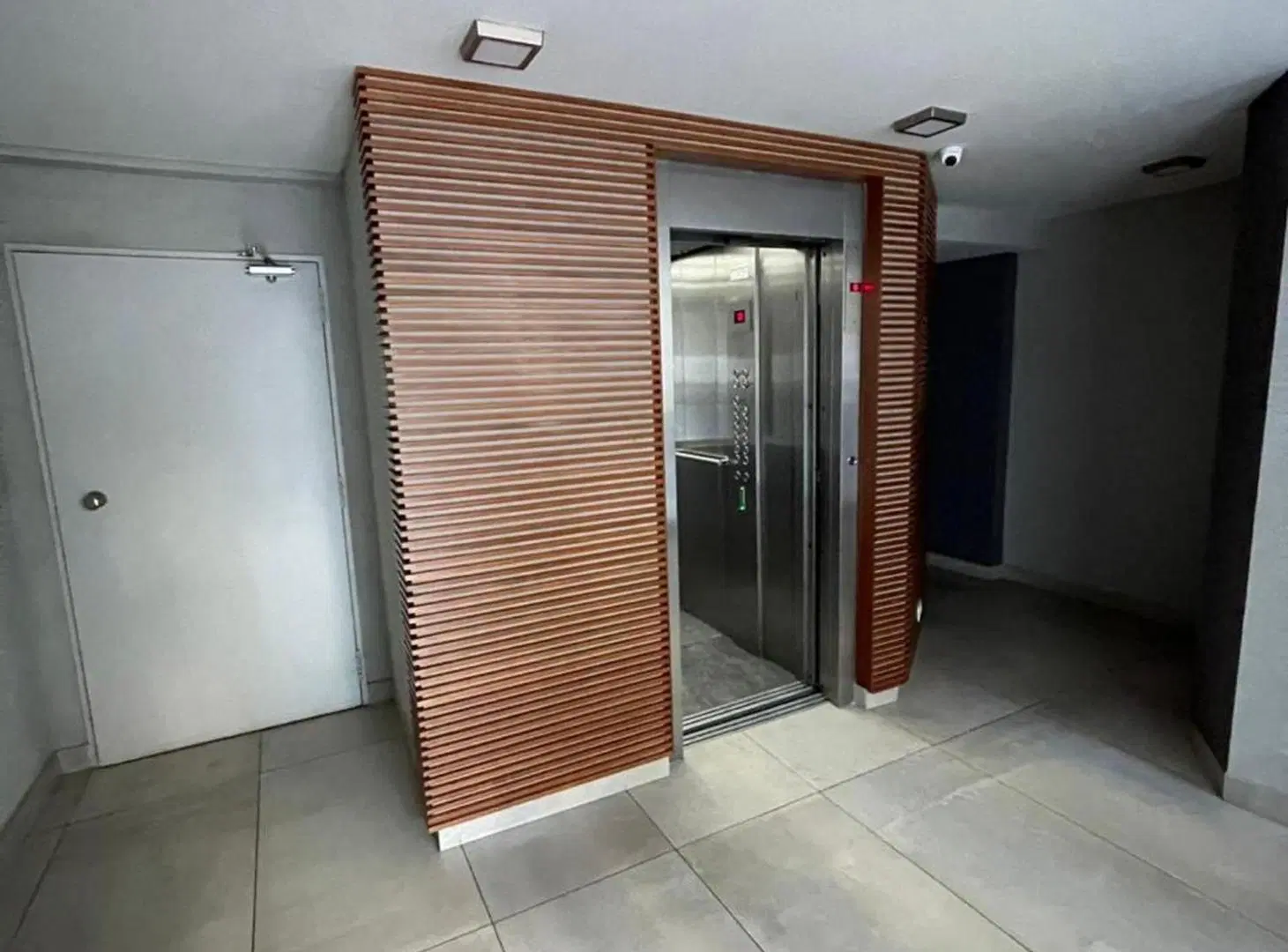 VENTA DEPATRAMENTO PISO DE 4 AMBIENTES VILLA LURO 4