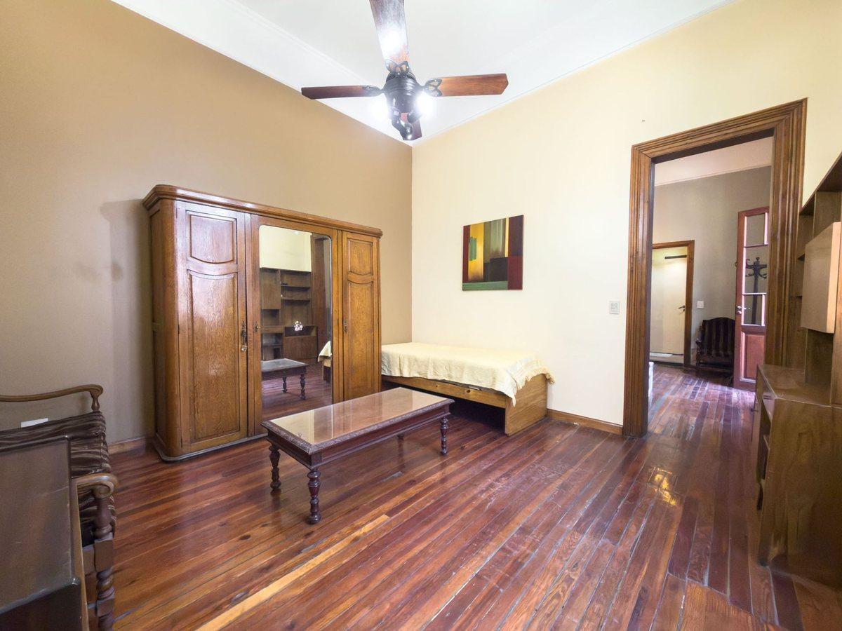 Foto de VENTA CASA 4 AMB DEPEND PATIO Y COCH P. AVELLANEDA, imagen 5