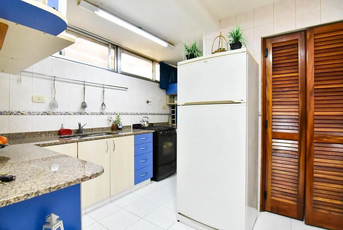 VENTA DEPARTAMENTO 3 AMBIENTES CON PATIO EN FLORES 2