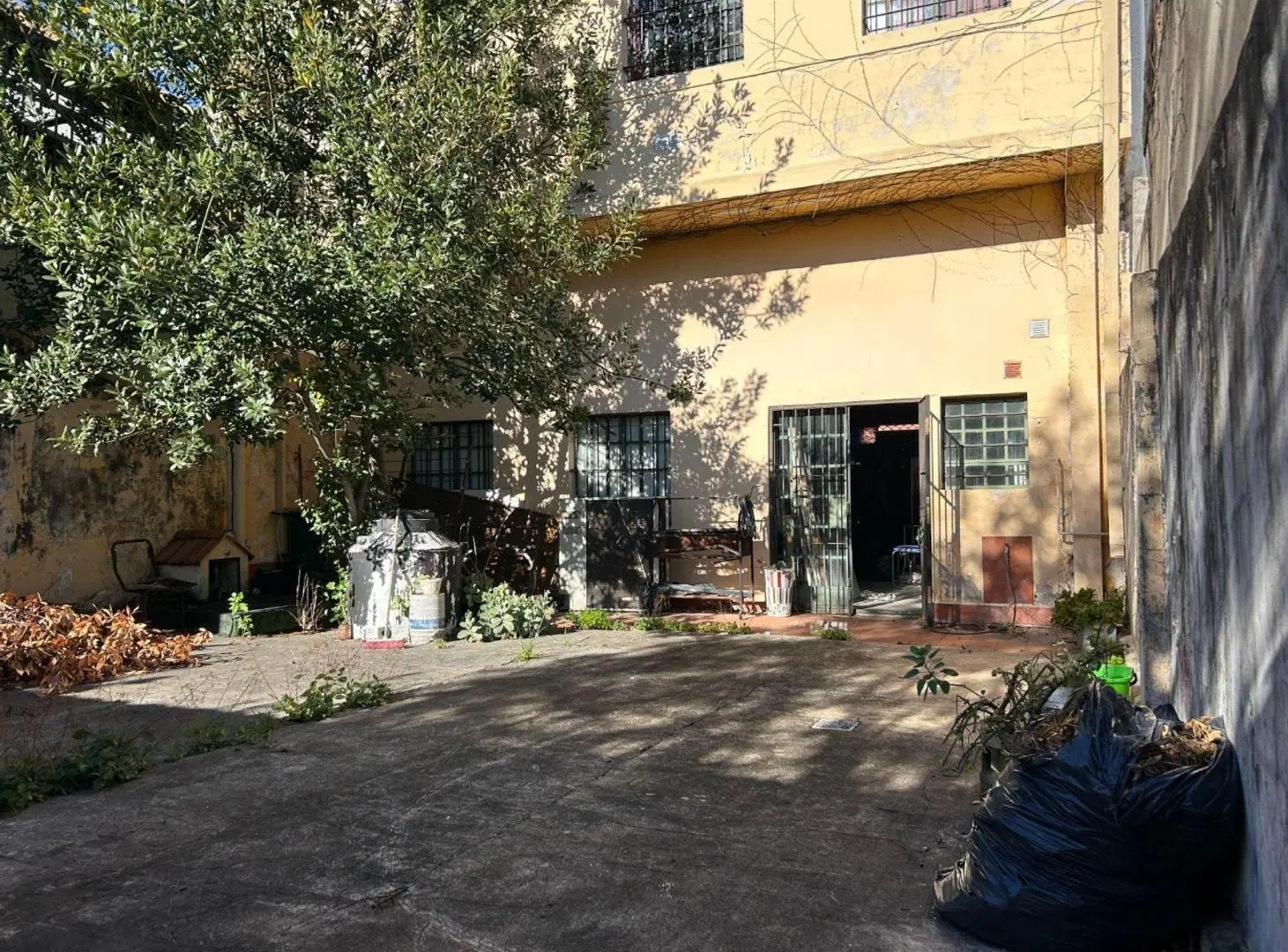 Venta Depósito Multiprósito Local Vivienda Lanús 4