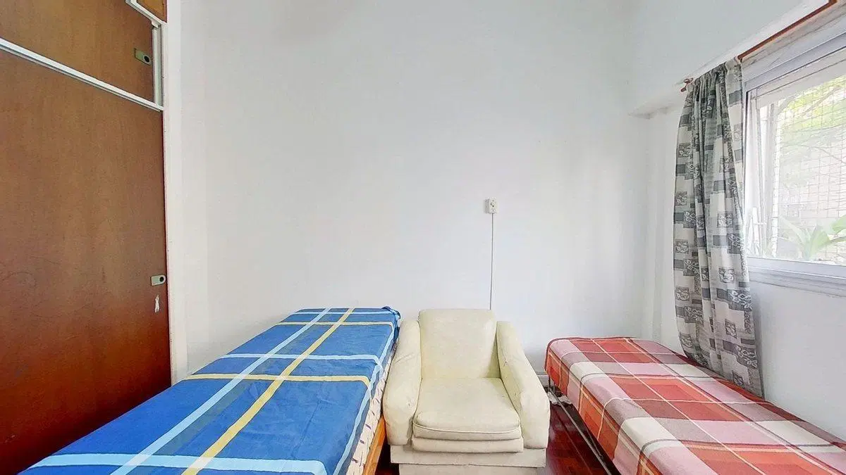 Venta 3 ambientes al frente Apto Crédito Monserrat 5