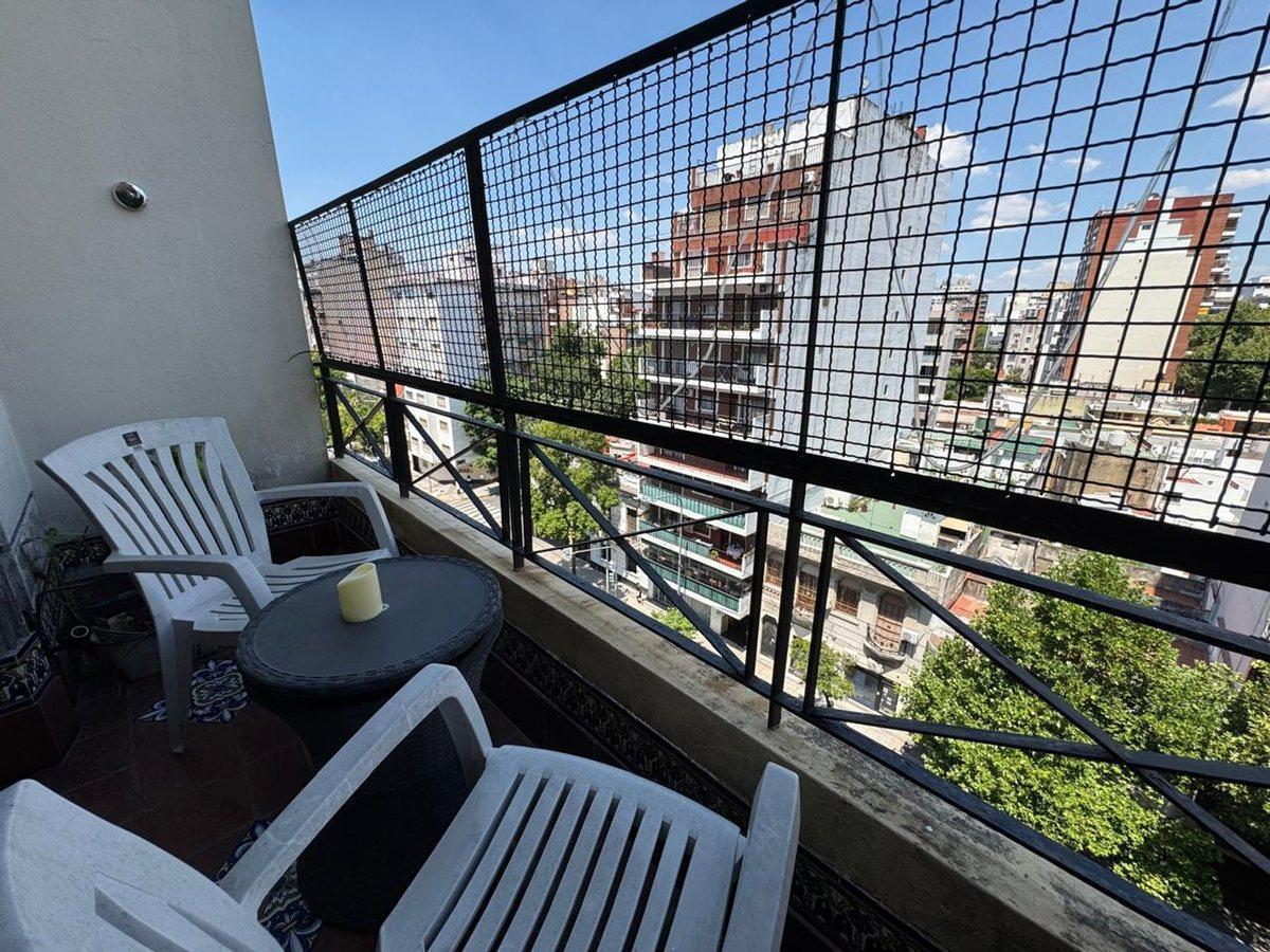 Foto de DEPARTAMENTO 3 AMB con BALCON y dep. en Caballito, imagen 1