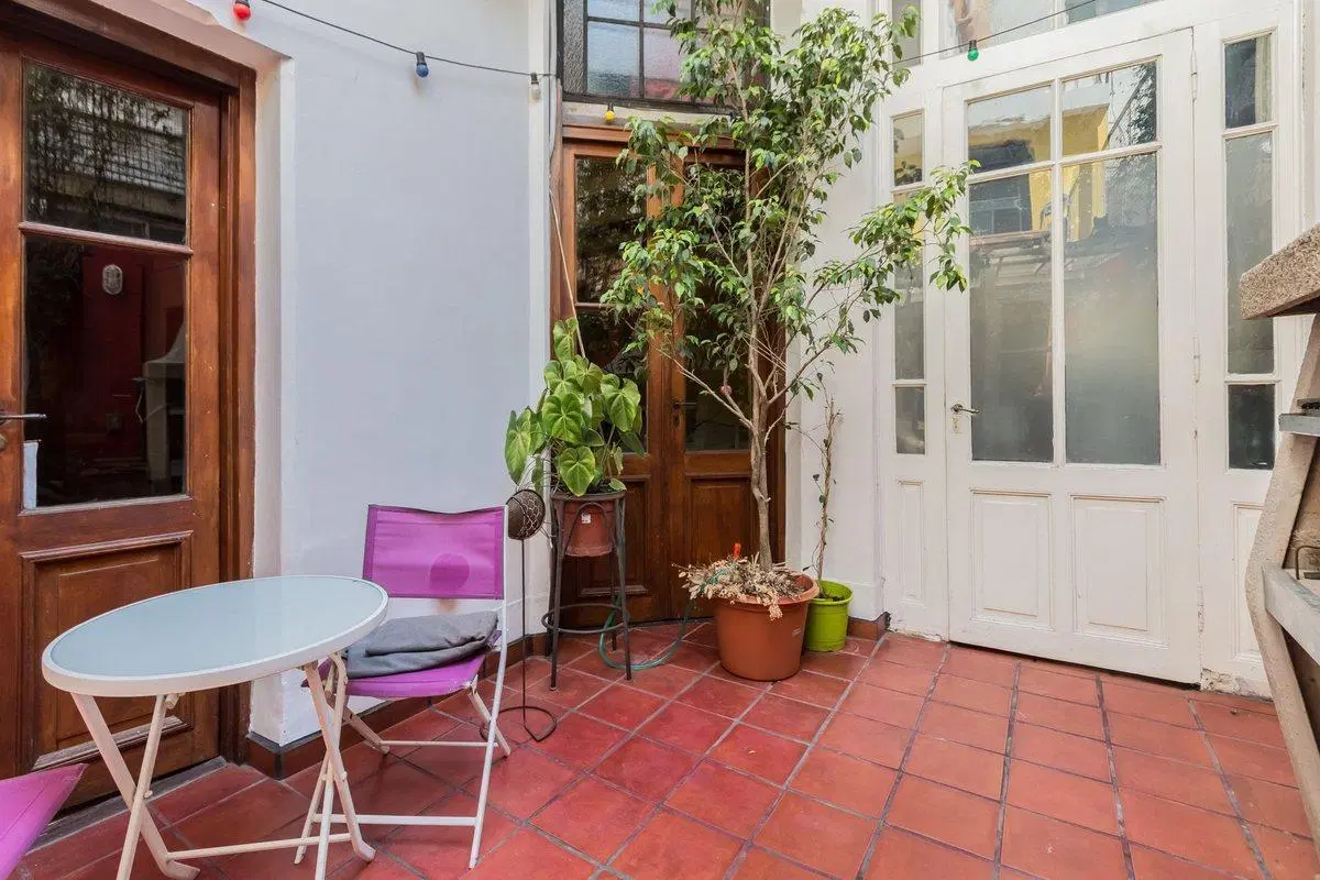 VENTA PH 7 AMBIENTES BALVANERA CON PATIO/PARRILLA 4