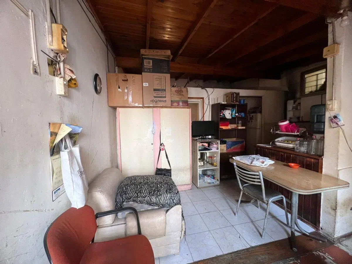 VENTA PH 2 AMBIENTES CON PATIO EN VILLA BALLESTER 2