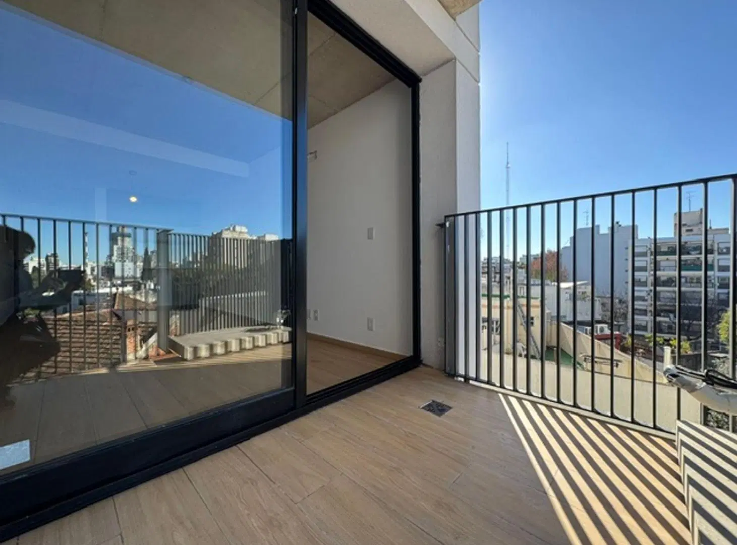 Dto 2 ambientes en venta c/toilette Colegiales 4