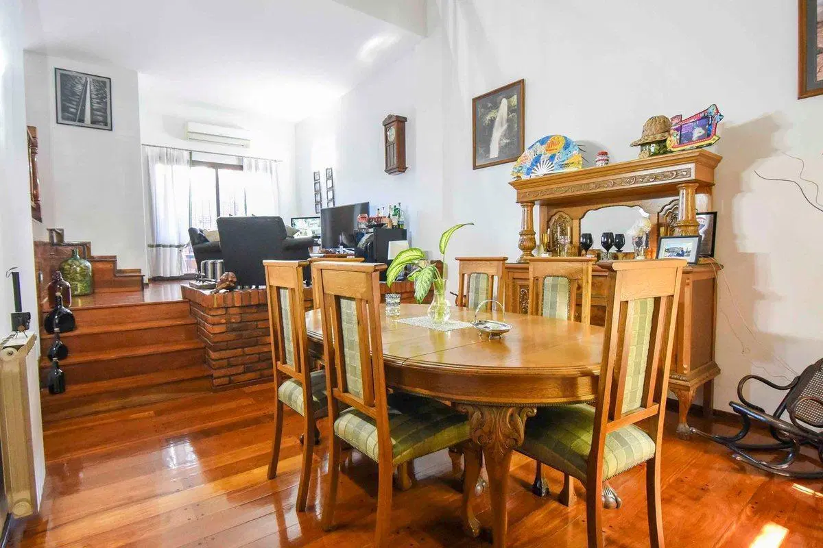 VENTA CASA 7 AMB VILLA DEL PARQUE COCHERA PATIO 4