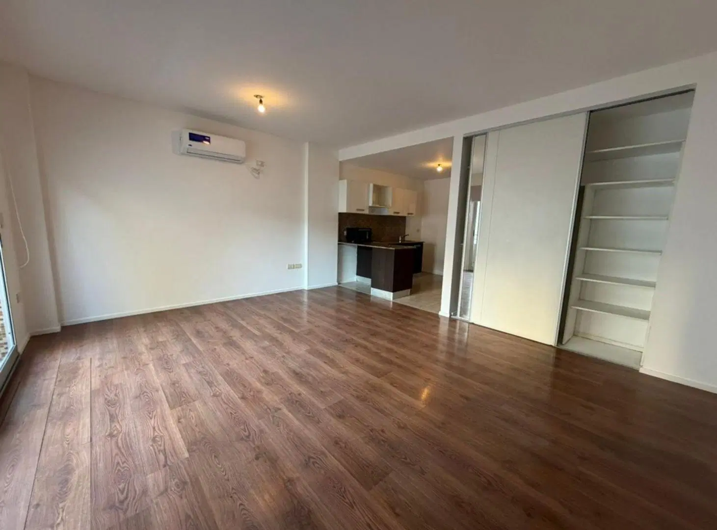 ALQUILER MONOAMBIENTE C/BALCON AMANITIES ALMAGRO 4