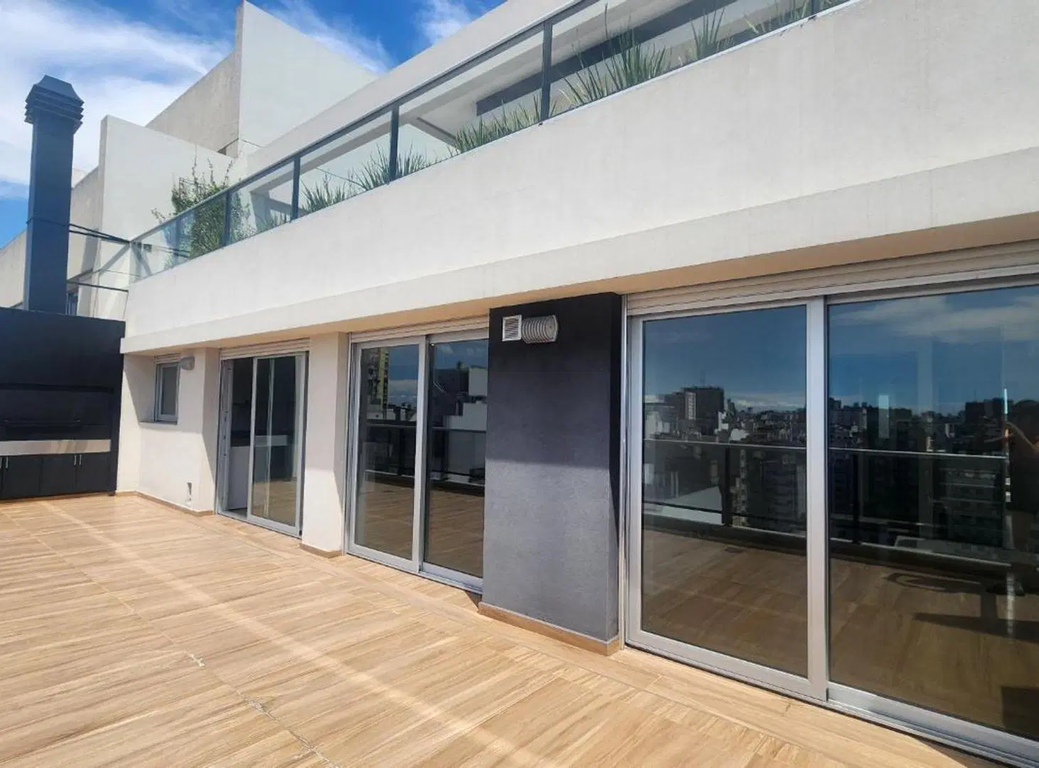 VENTA 4 AMB ESTRENAR C/BALCON TERRAZA Y PARRILLA 2