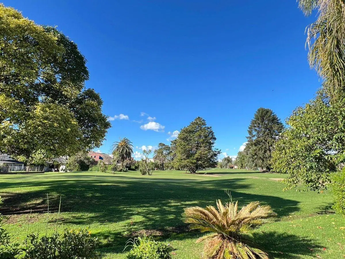 VENTA CASA 5 AMBIENTES EN INDIO CUA GOLF CLUB 3