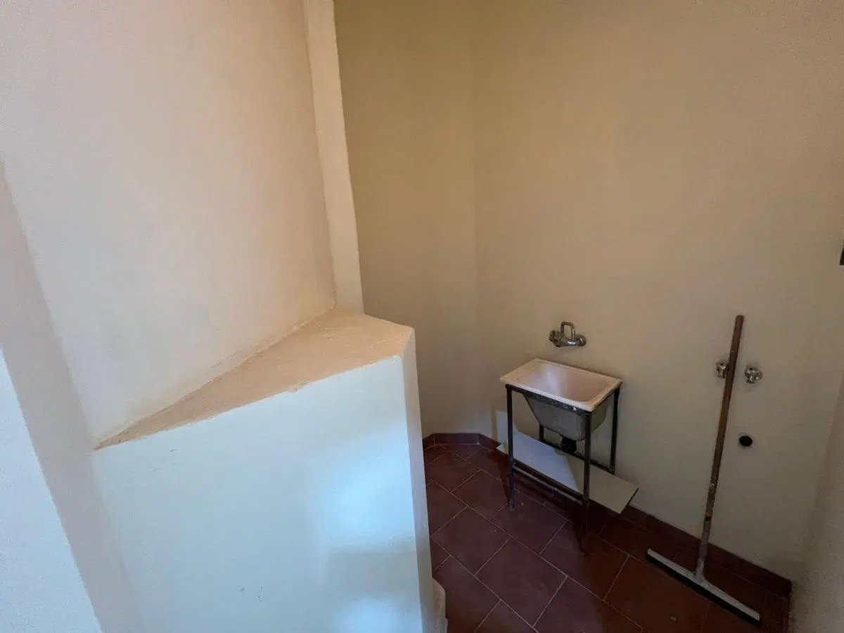 DEPTO EN VENTA 4 AMBIENTES CON PATIO EN BALVANERA 5