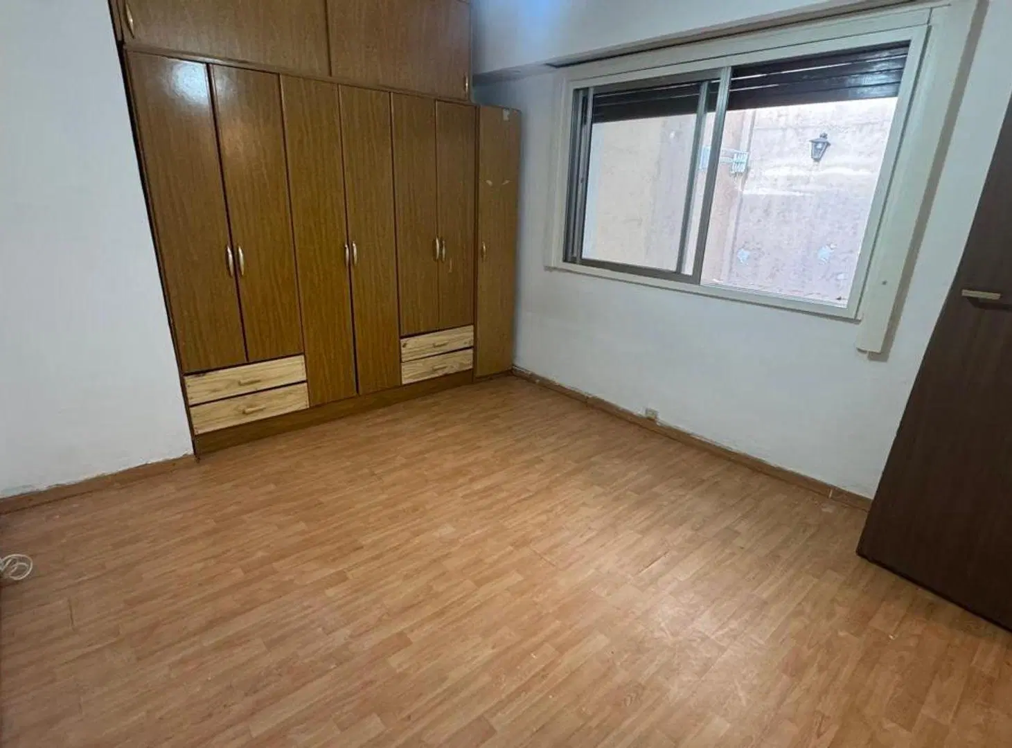 DPTO EN VENTA 2 AMBIENTES CON PATIO CABALLITO 5
