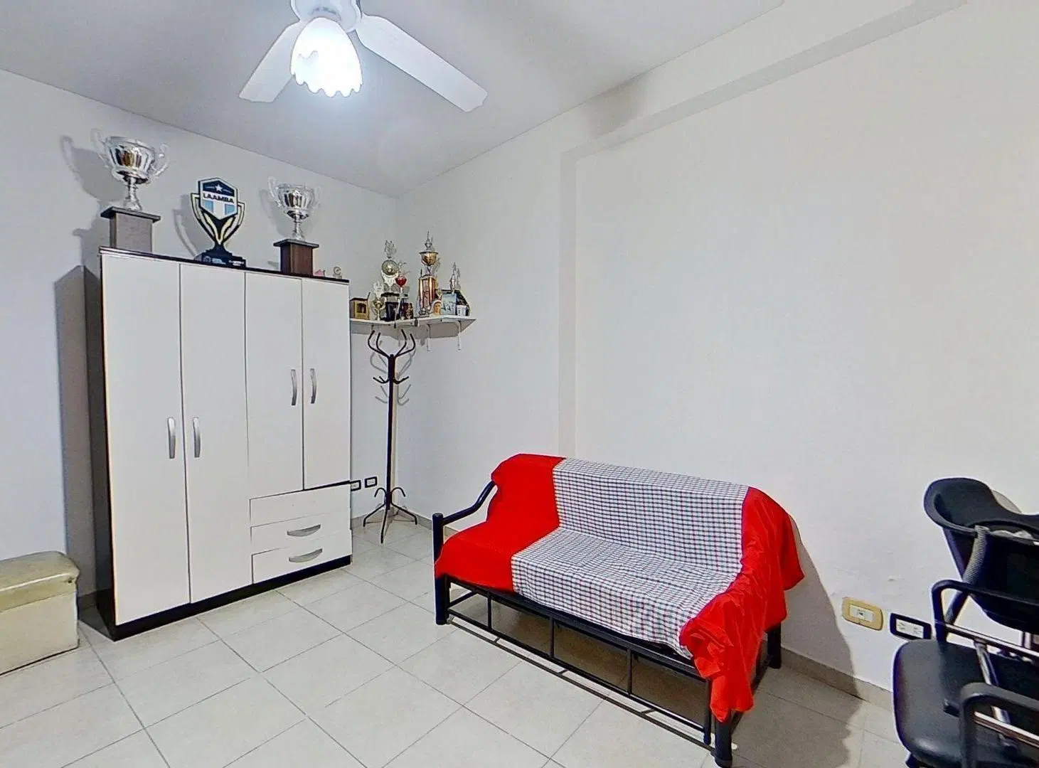 VENTA DE CASA EN MONTE CASTRO 5 AMBIENTES 5