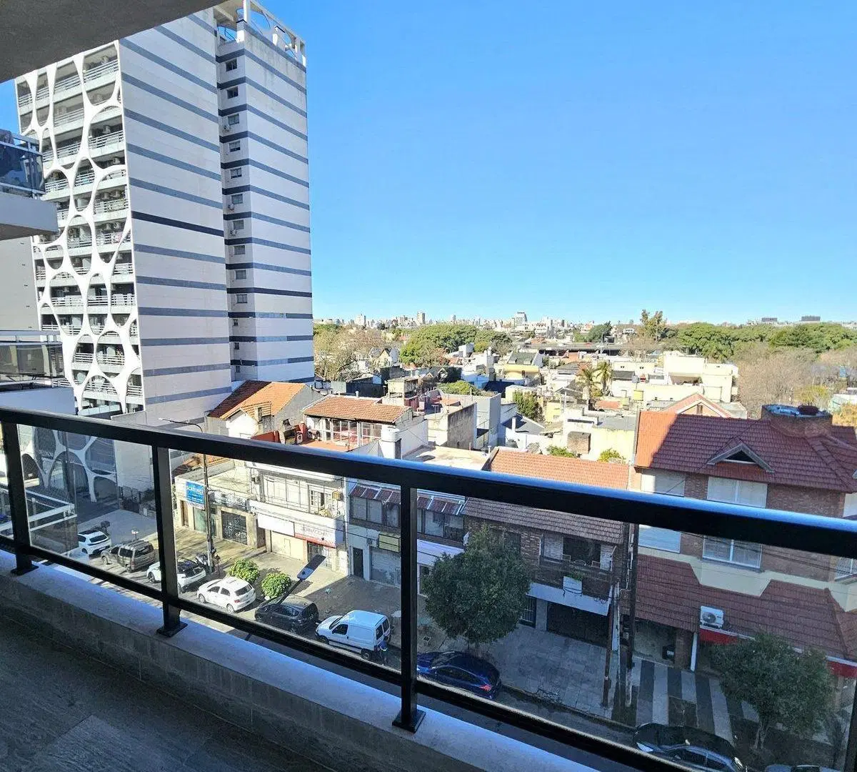 Venta Saenz Peña piso a estrenar 4amb con Cochera 3