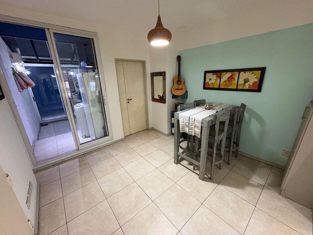 Foto de VENTA. CABALLITO 2 AMB (80 m2), LAV, BALCÓN AL FR, imagen 5