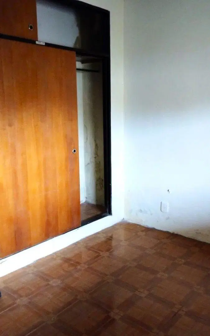 CASA 3 AMBIENTES C/GARAGE, QUINCHO y FONDO QUILMES 2