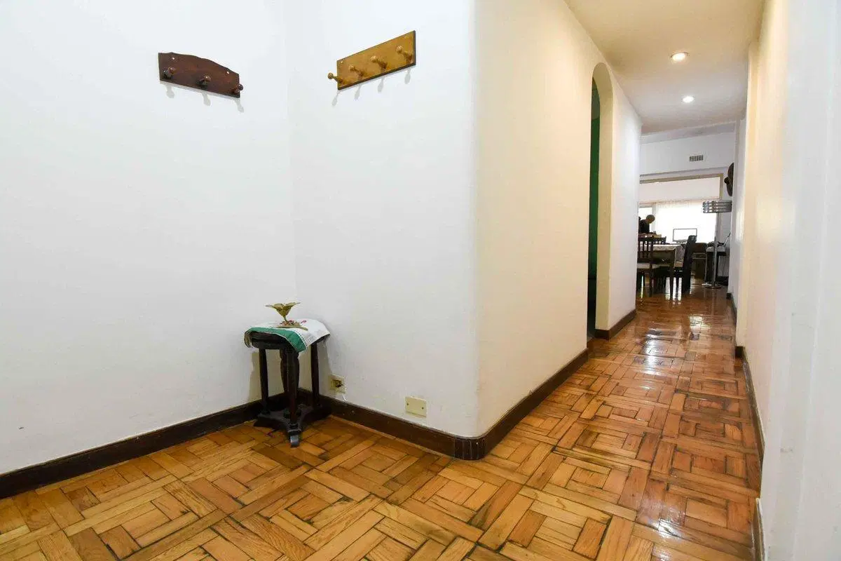 VENTA 4 AMB CON BALCÓN Y BAULERA 8