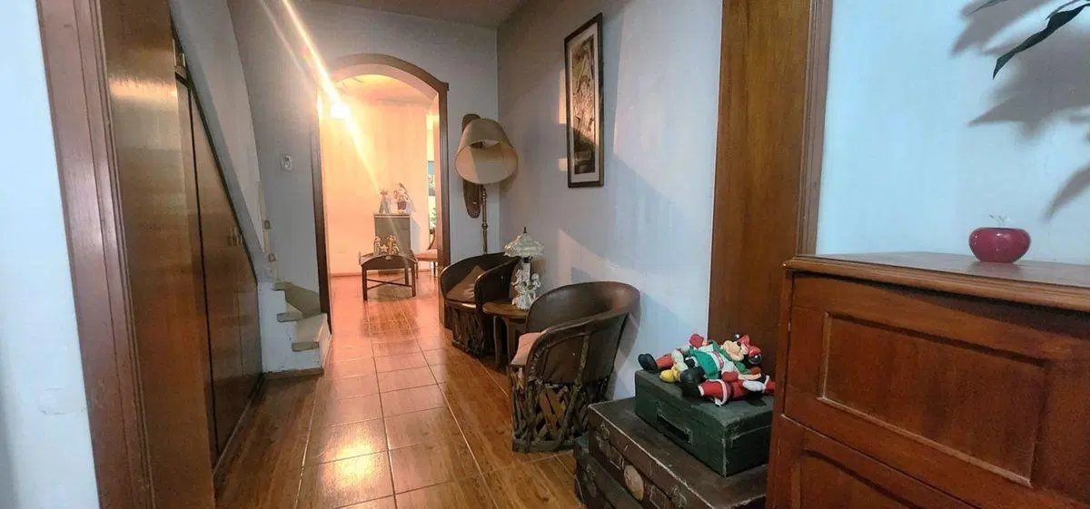 Casa 5 amb + Dpto. Patio Terraza Venta San Andrés 3