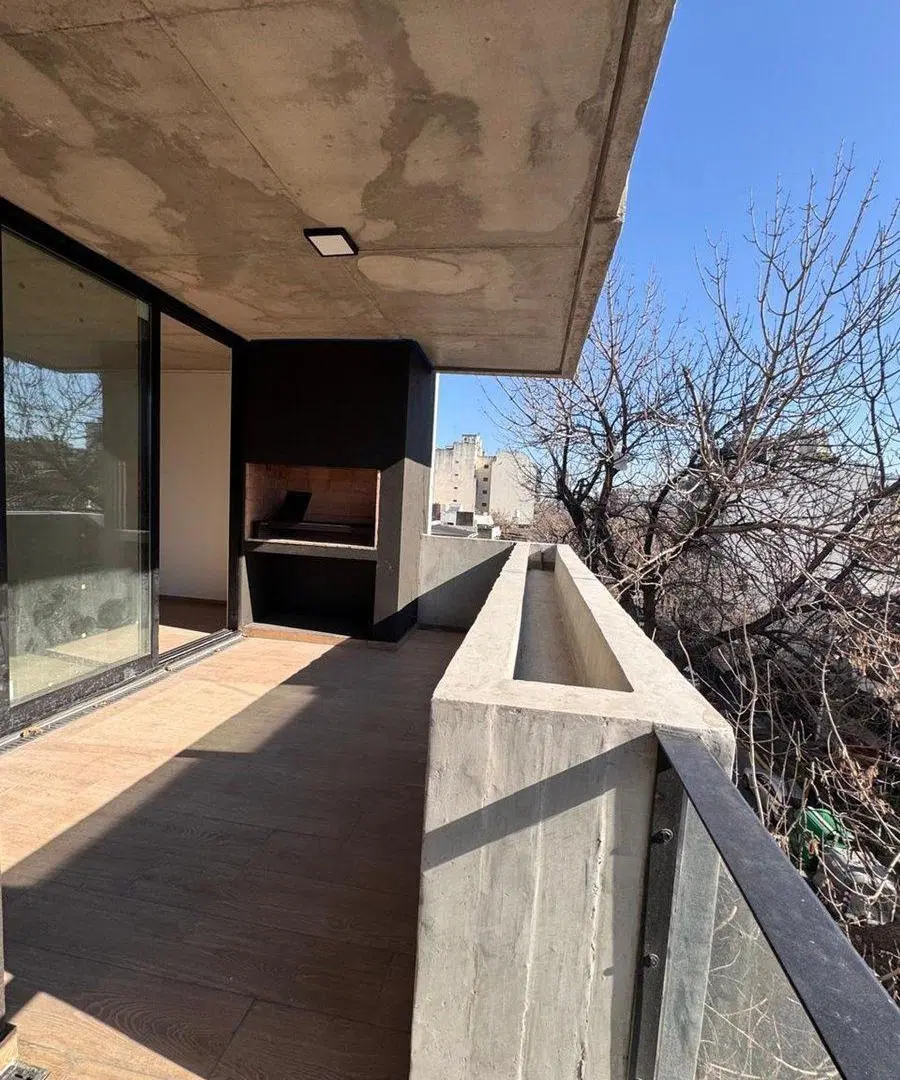 Venta 4 ambientes con balcón y cochera-Caballito 3
