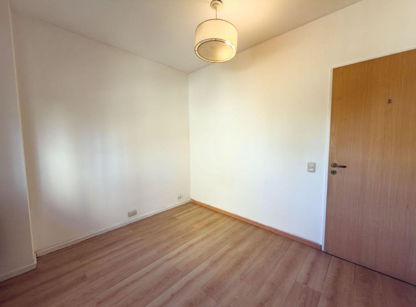 Foto de VENTA DEPTO 3 AMB CON BALCON PARQUE PATRICIOS, imagen 5