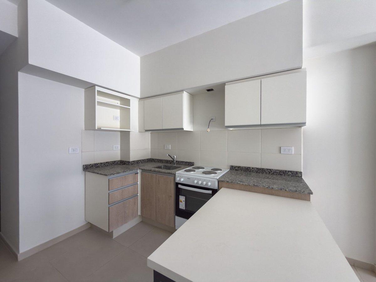 Foto de VENTA DEPTO A ESTRENAR CON PATIO ALMAGRO, imagen 1