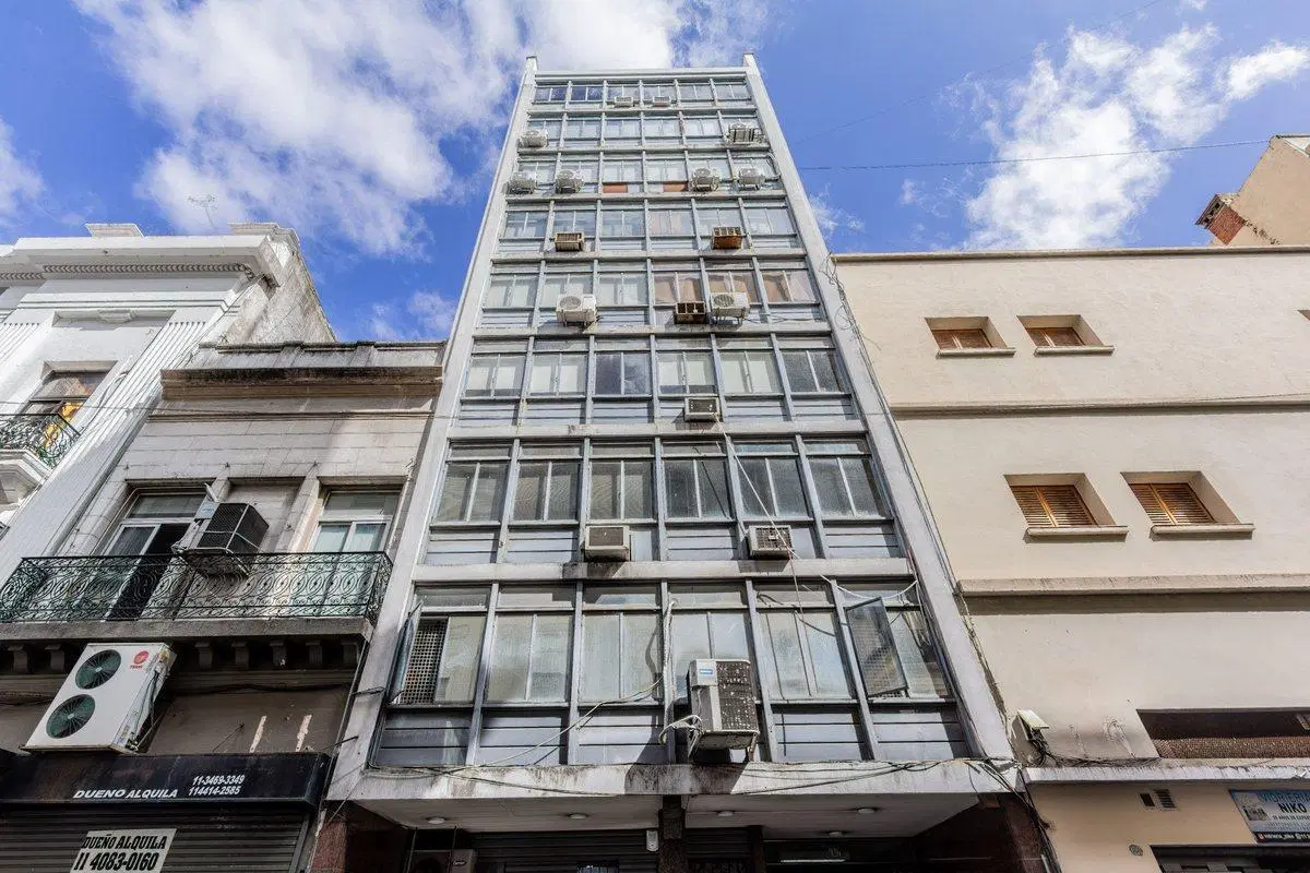 Oficina Centro Av. Rivadavia – Oportunidad 8