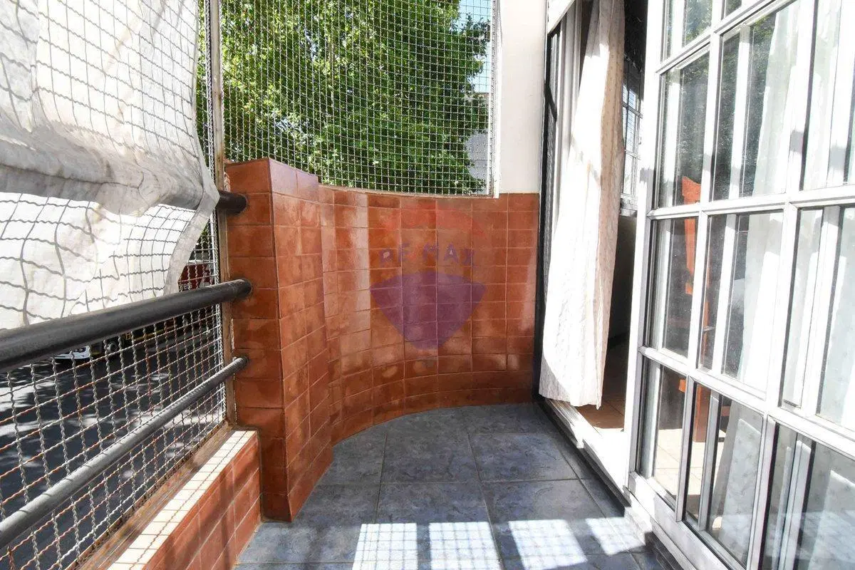VENTA PH 3 AMBIENTES BOEDO LUMINOSO 2 BALCONES 8