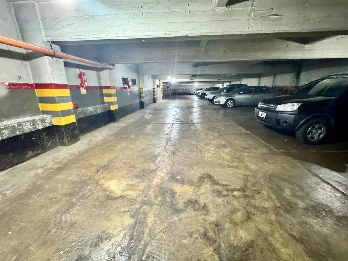 Venta Edificio de Cocheras 100% ALQUILADO!! 5